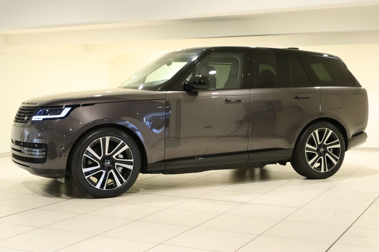 Range Rover HSE P440 PHEV A.M. Capurro - Jaguar Land Rover Gibraltar